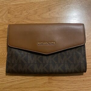 Michael Kors snap clutch